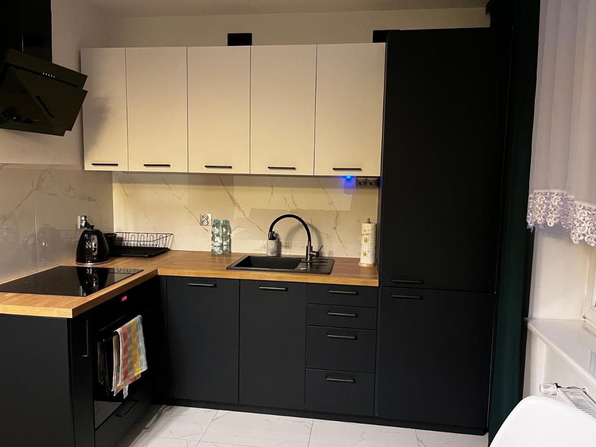 Komfortowy W Centrum Apartment *